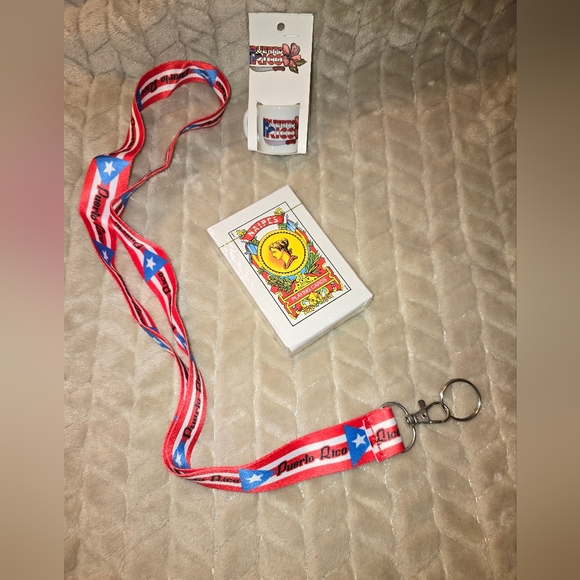 Puerto Rico Accessories - Picture 2 of 2